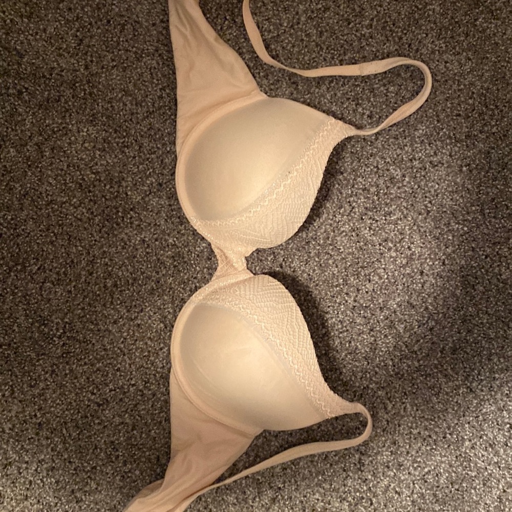 Vs push up bra